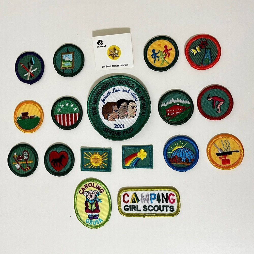 Vintage Girl Scout Junior Badges Patches Lot of 17 and Star Membership Pin